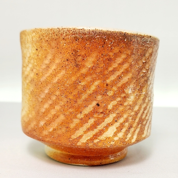 Vintage handmade yunomi cup, matcha bowl, or candle holder - Picture 4 of 9